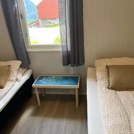 Tunold Gard - Olahuset Oppstryn