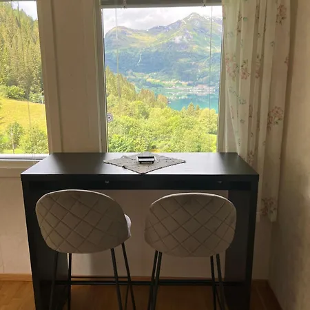 Tunold Gard - Olahuset * Oppstryn